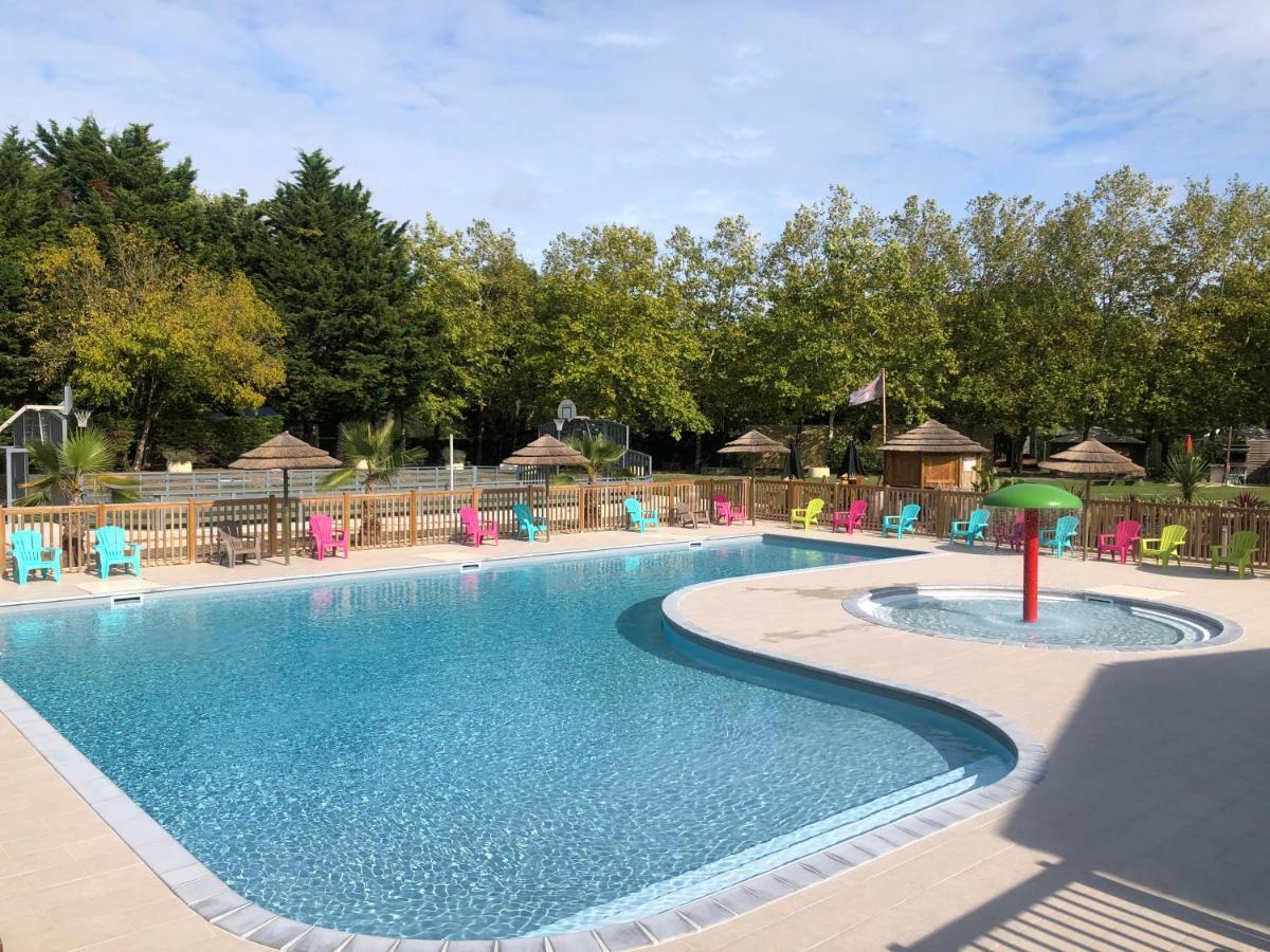 Camping Les Maraises Saint-Martin-de-Ré 외부 사진